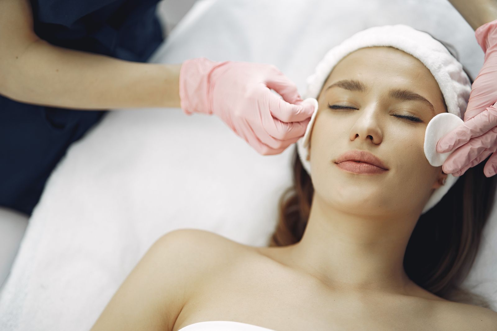 Deep cleansing facial